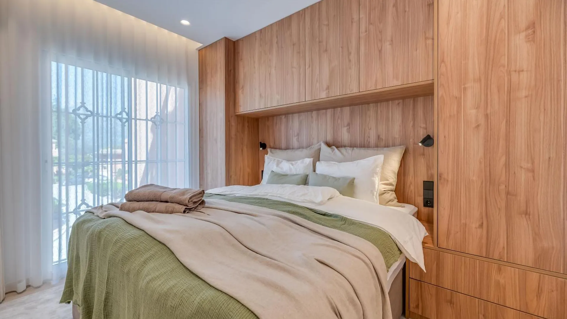 Luxury 3 Bdrm Apt With Private Pool And Stunning Sea Views Apartment Marbella