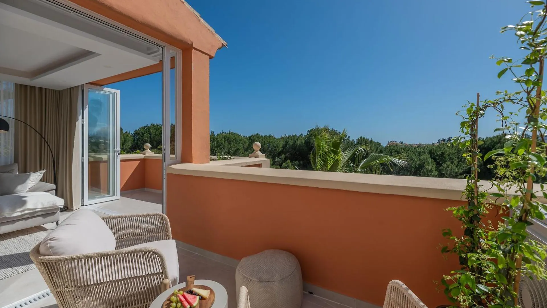 Luxury 3 Bdrm Apt With Private Pool And Stunning Sea Views Apartment Marbella