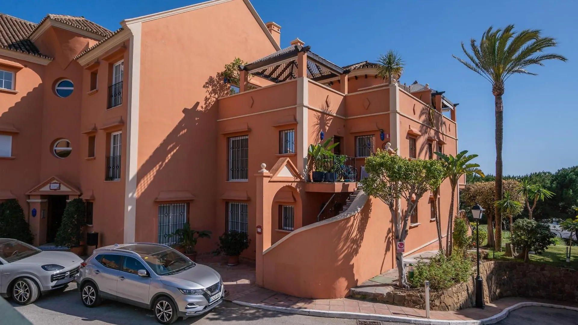 Luxury 3 Bdrm Apt With Private Pool And Stunning Sea Views Apartment Marbella