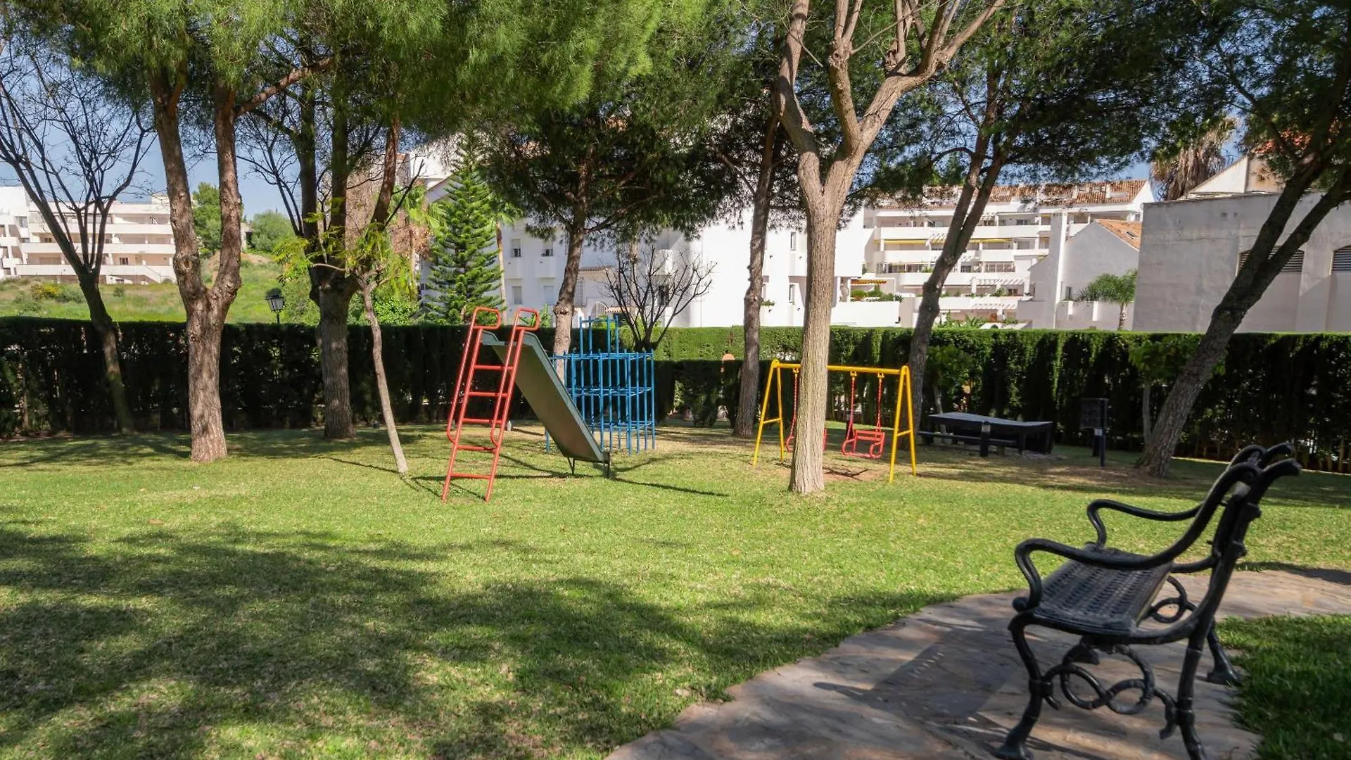 Luxury 3 Bdrm Apt With Private Pool And Stunning Sea Views Apartment Marbella 0*,